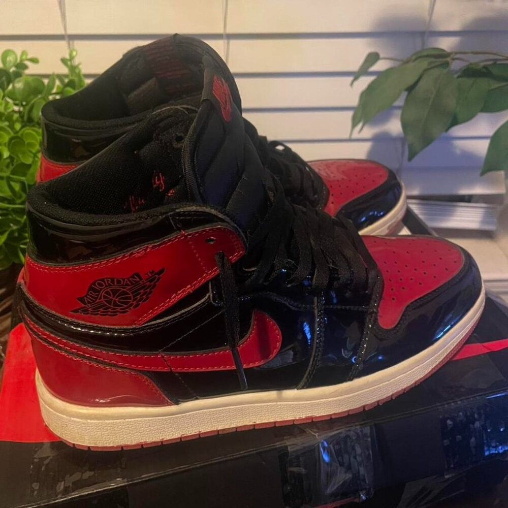 Size - 8.5 (Men's)